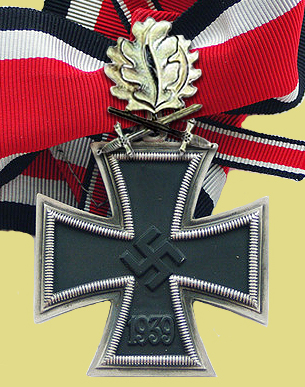 Рыцарский крест с дубовыми листьями и мечами